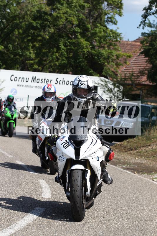 Archiv-2022/43 21.07.2022 Cornu Master School ADR/Gruppe rot-rouge/701